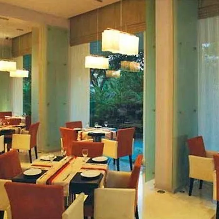 Mirage Hotel, Mumbai International Airport 